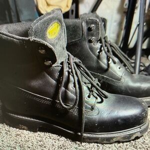 Wolverine steel-toe boots Sz 9.5 M vintage 1990s,